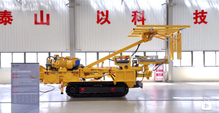 天河科技雙臂液壓錨桿鉆車